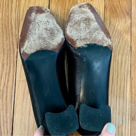 Stuart Weitzman Textured Black Pumps - Picture 7 of 7